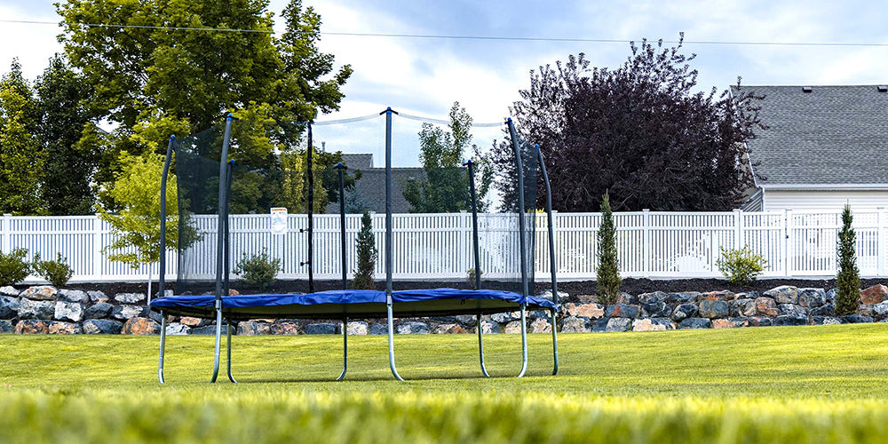 Trampoline Safety: 22 Tips and What Not to Do