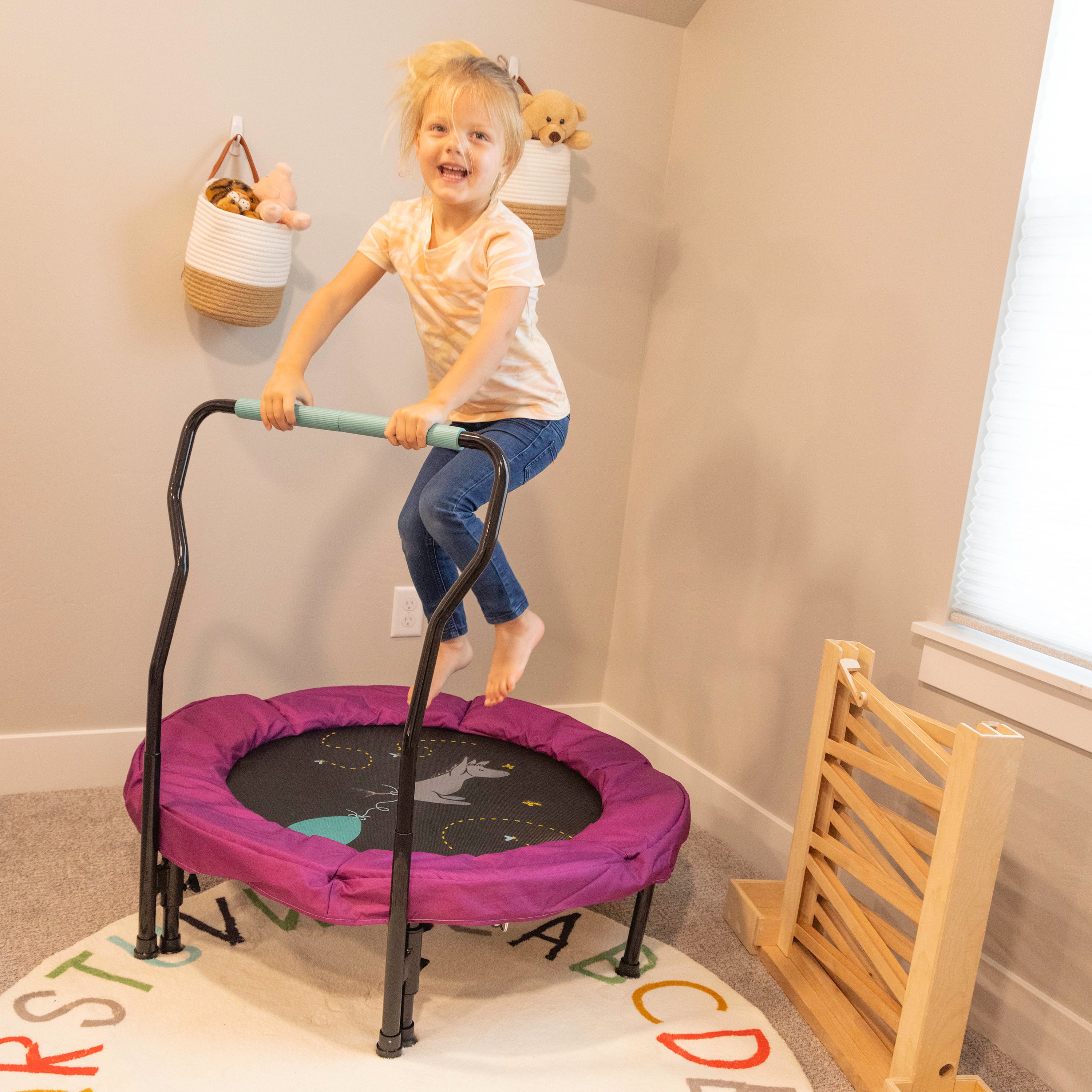 Junior trampoline with handle best sale